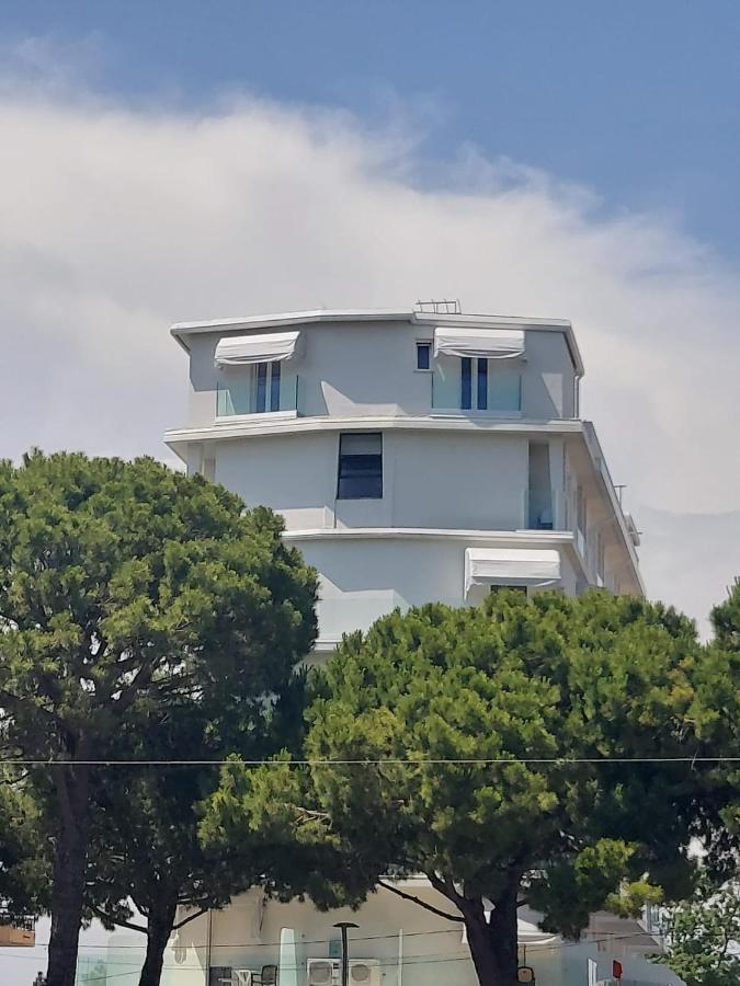 Hotel President Lido di Jesolo Buitenkant foto