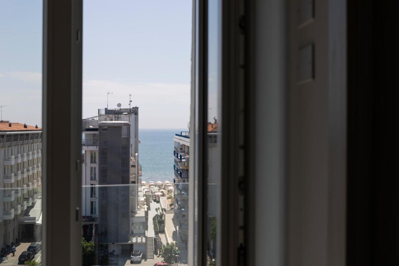 Hotel President Lido di Jesolo Buitenkant foto