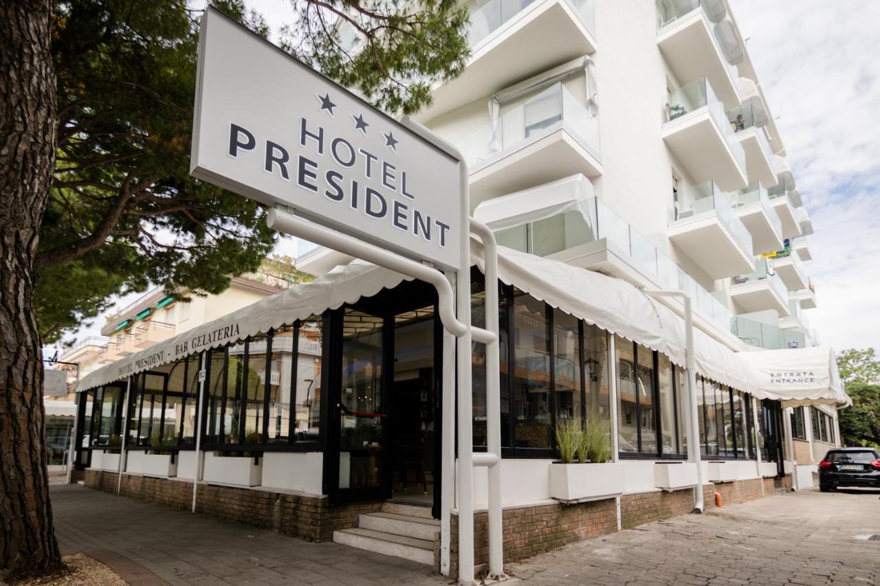 Hotel President Lido di Jesolo Buitenkant foto