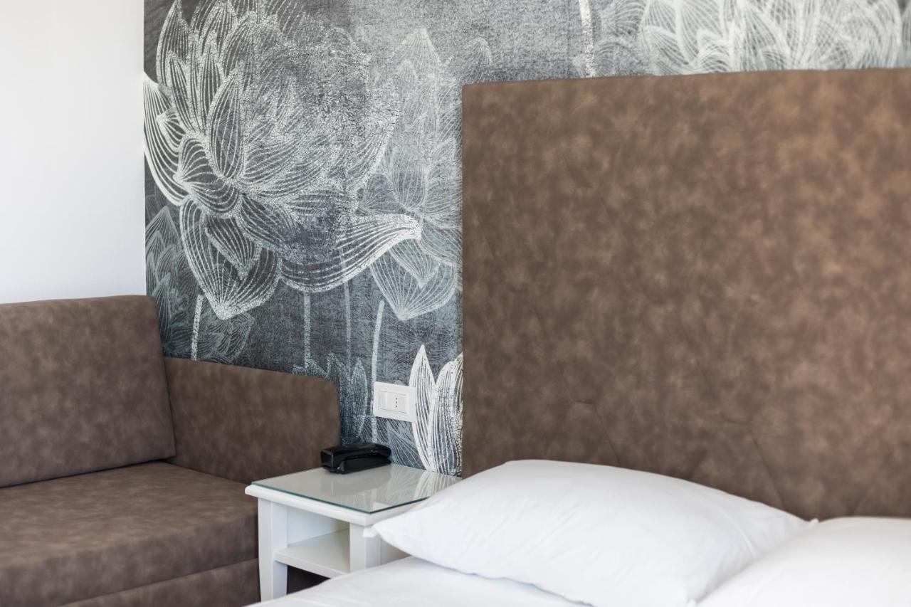 Hotel President Lido di Jesolo Buitenkant foto