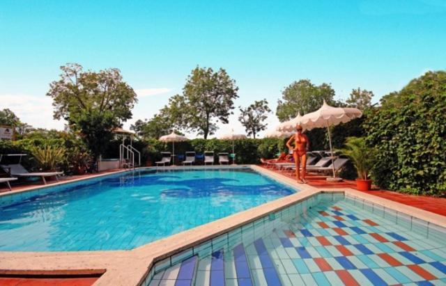 Hotel President Lido di Jesolo Buitenkant foto