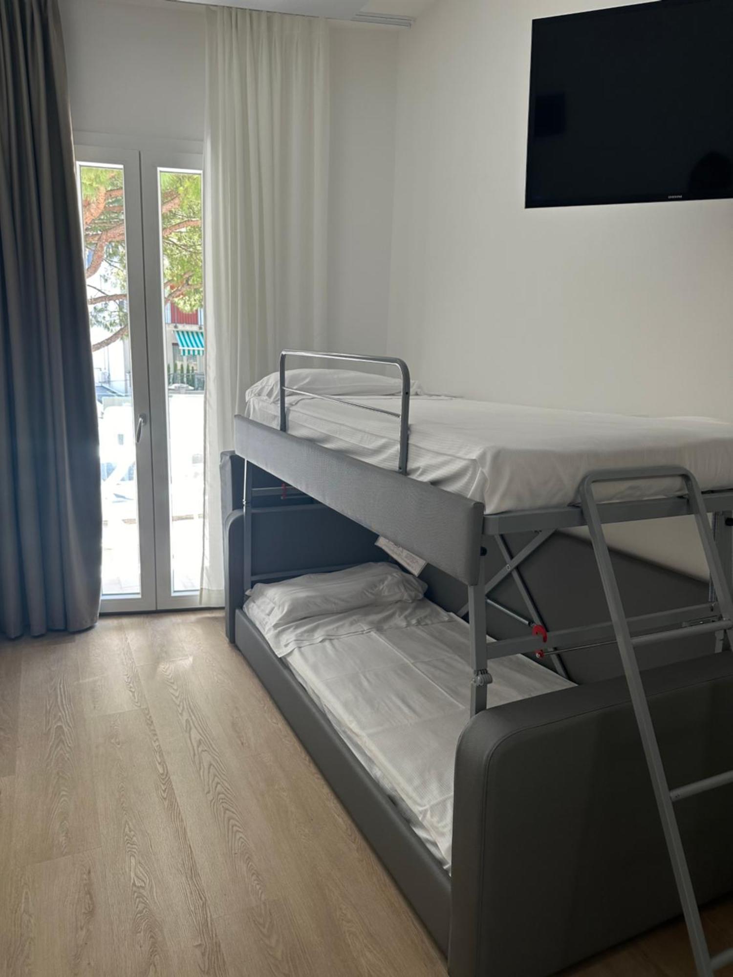 Hotel President Lido di Jesolo Buitenkant foto
