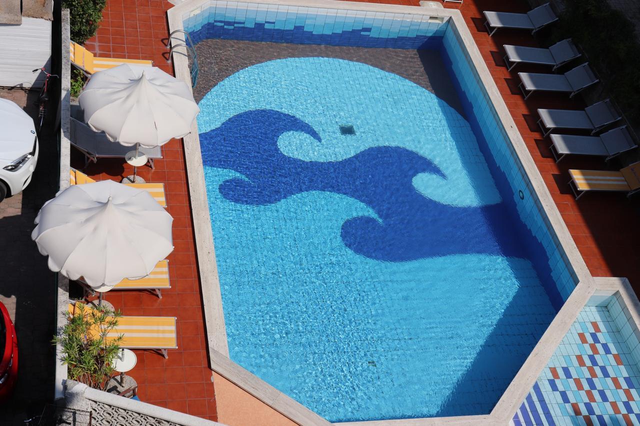 Hotel President Lido di Jesolo Buitenkant foto